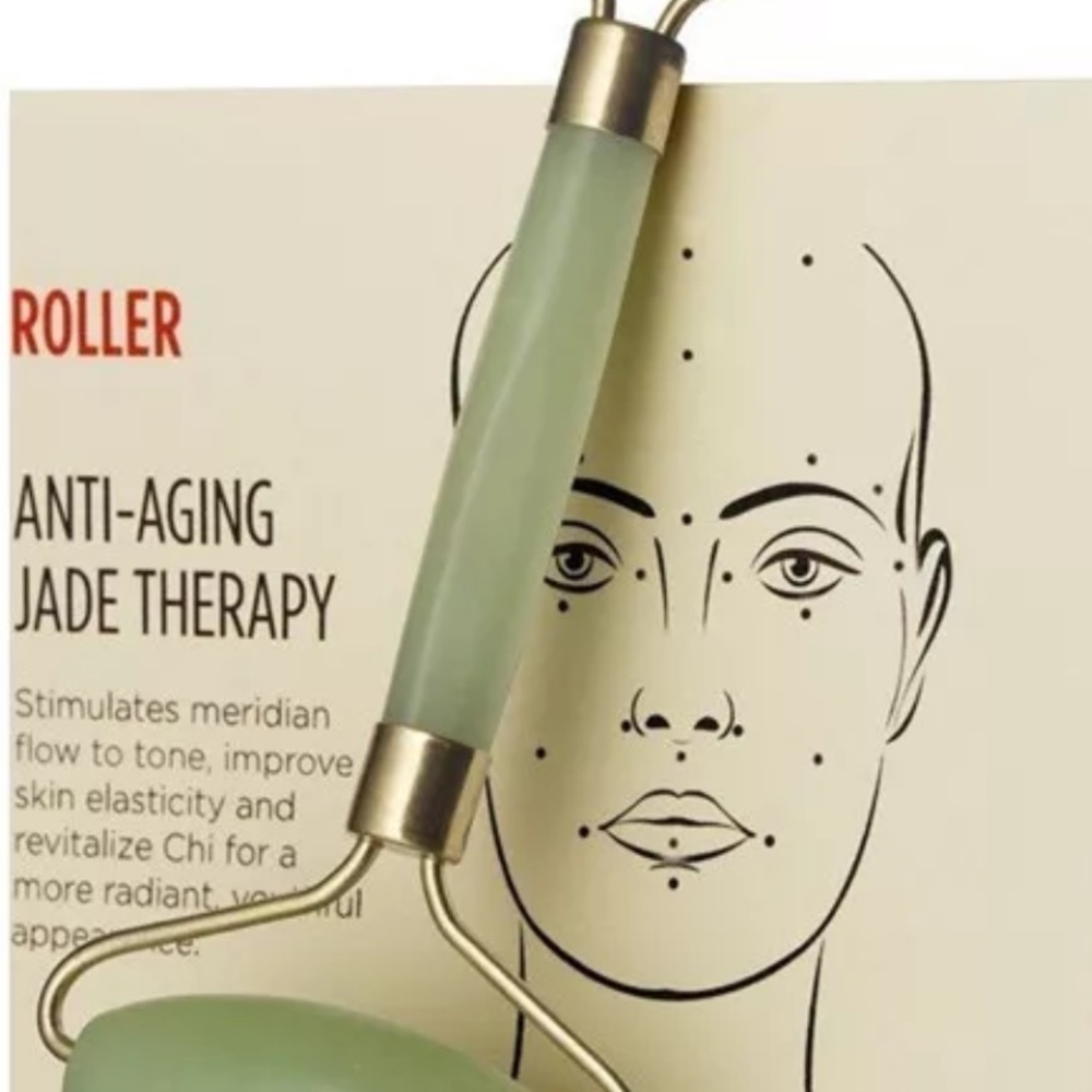 Jade roller